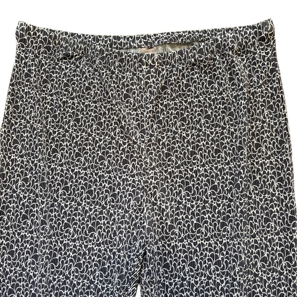 Chico's Travelers Collection Grey/White Micropleat Wide Leg Pant 4(20/XL)T - Picture 4 of 7